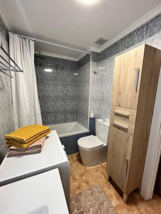 Cozy Apartment 5 Mins To Beach 托雷维耶哈 外观 照片